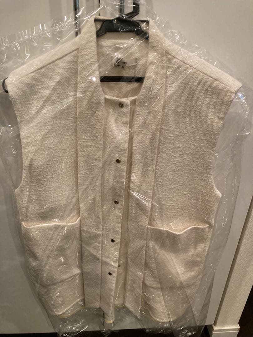 極美品！Yori サニーツイードジレ（リボン）