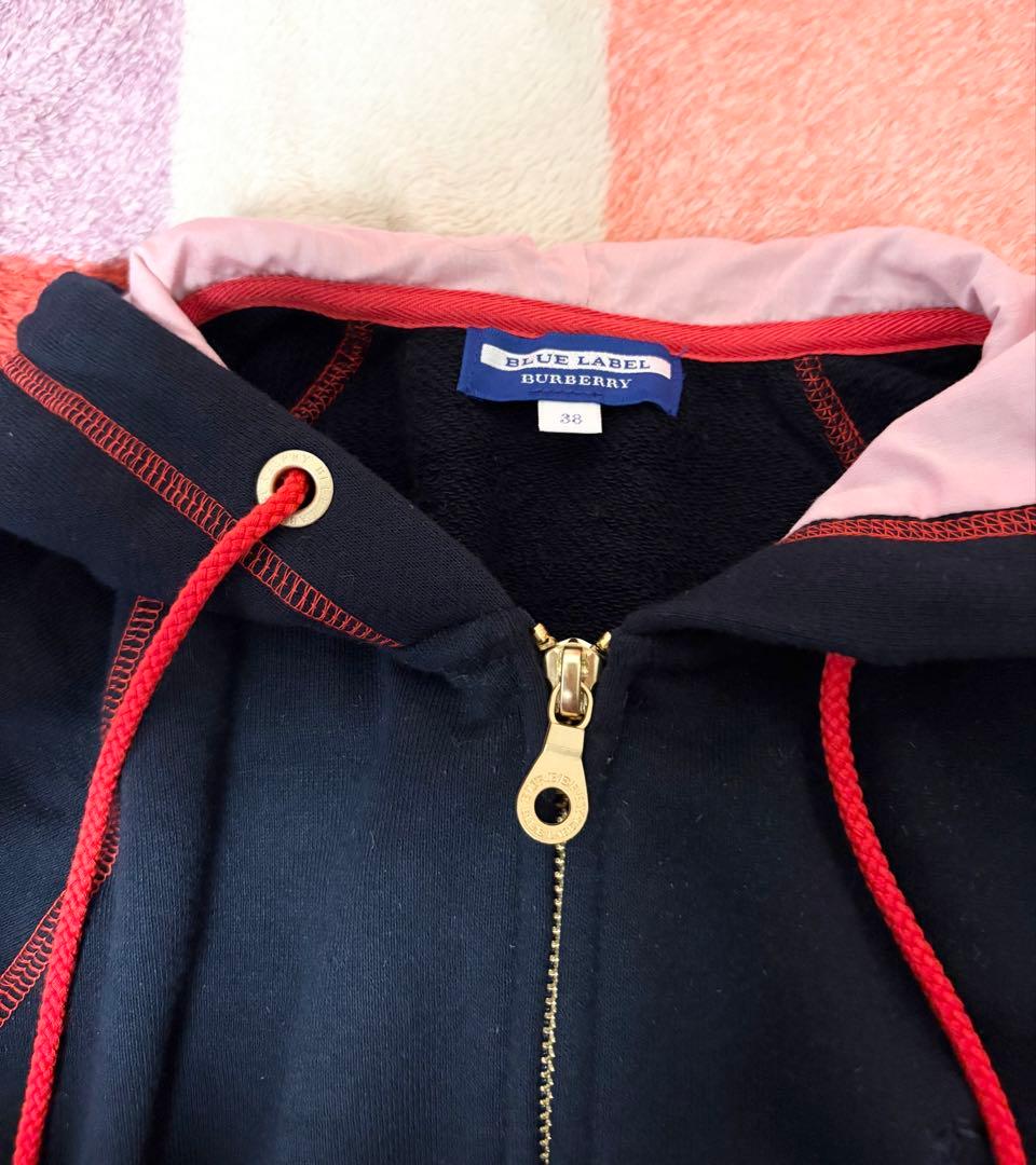 ❤️新品未使用❤️BURBERRY BLUE LABELフードパーカー38紺✖️ピンク