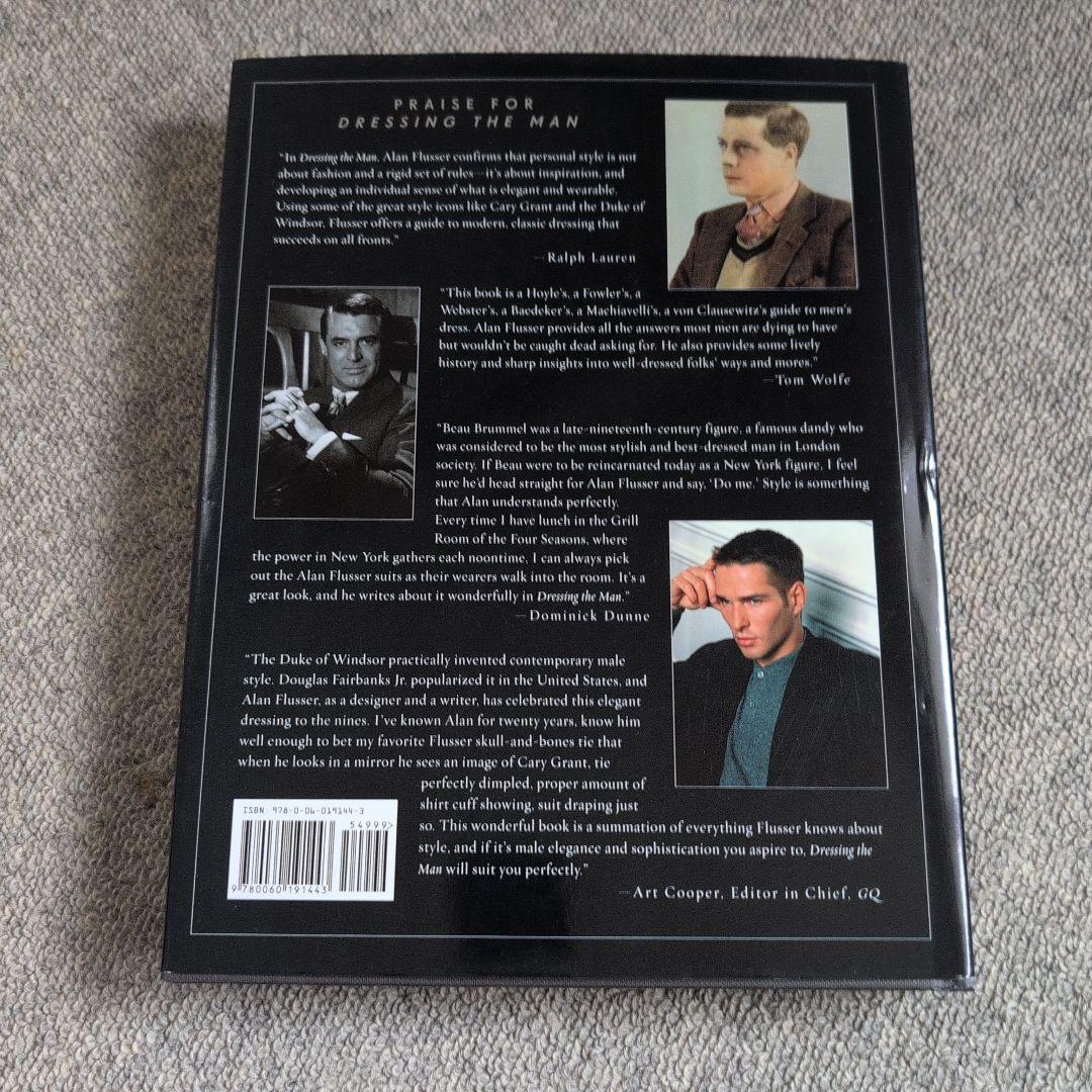 洋書 Dressing the Man