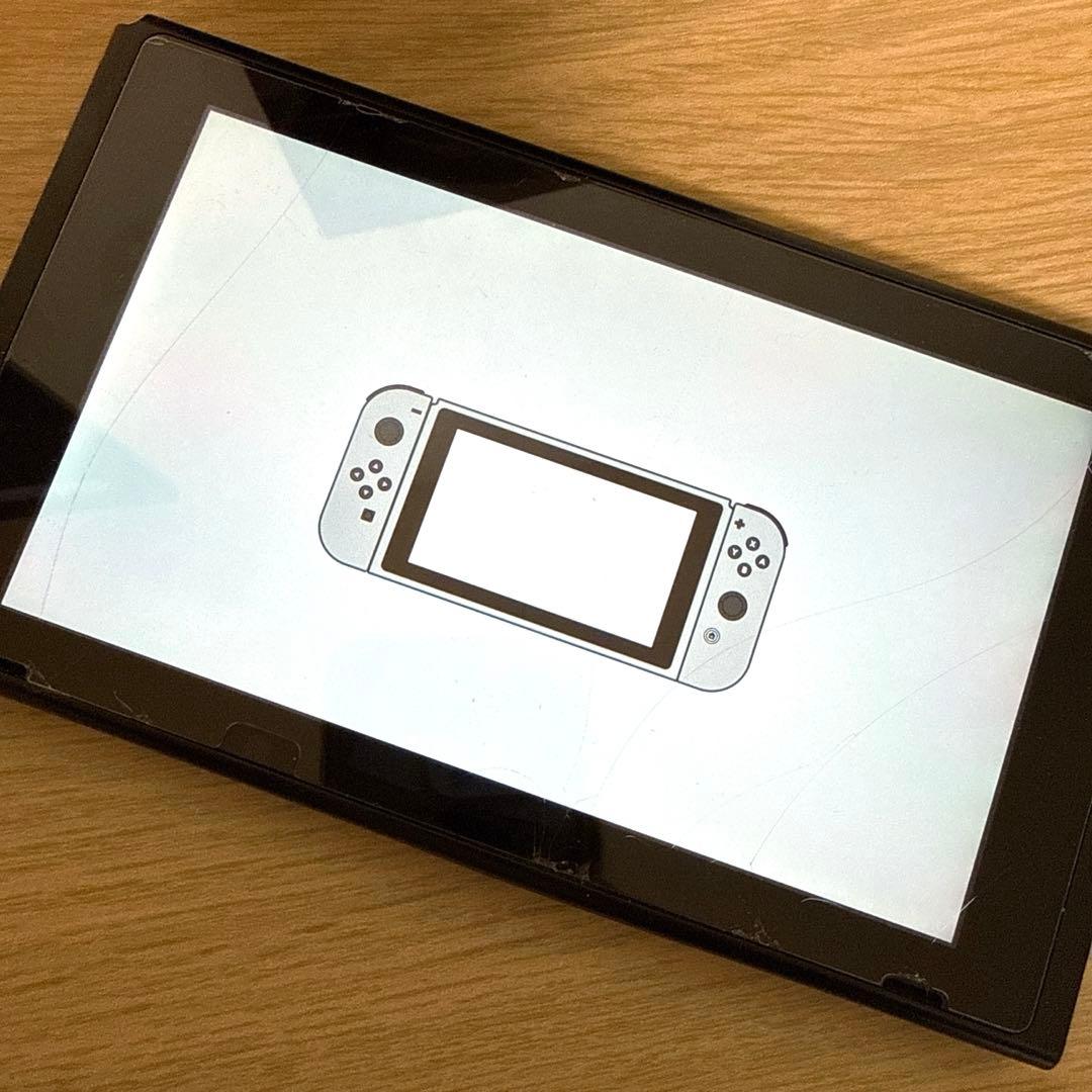 Nintendo Switch ホワイト/ブラック 本体