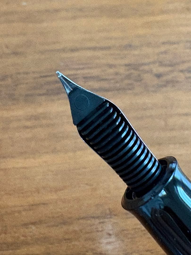 ペリカン　Pelikan 万年筆　M205