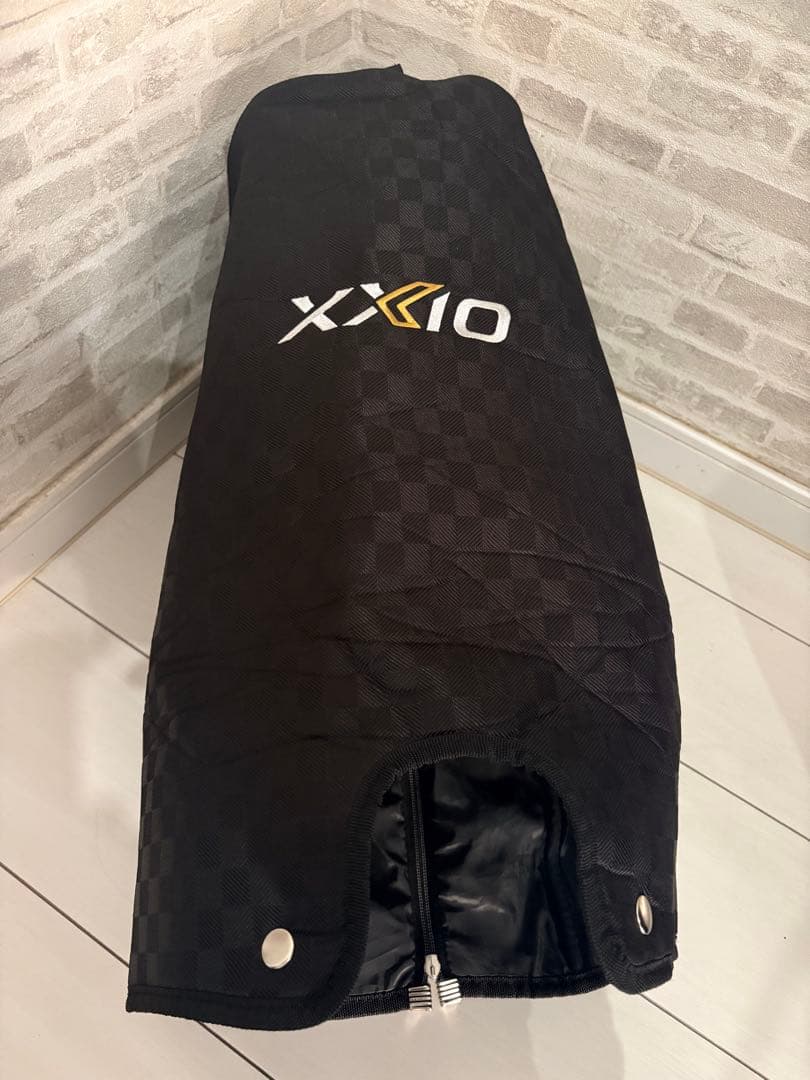 ☆超美品☆ ゼクシオ XXIO ゴルフバッグ　キャディバッグ　9インチ ブラック