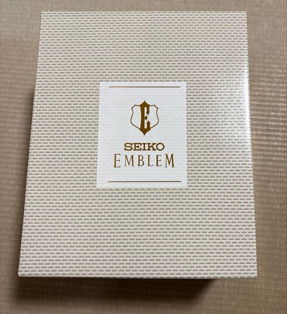 【新品未使用】SEIKO 置時計 HW591B EMBLEM 電波クロック