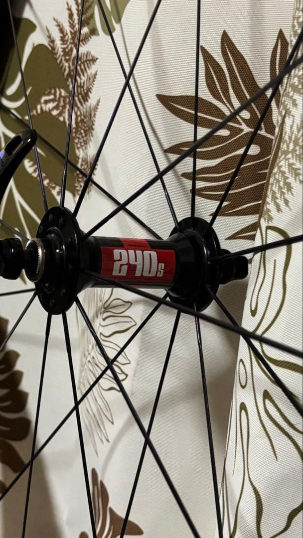 FFWD F4R チューブラー DT240s シマノ11s タイヤ付き 回転良好