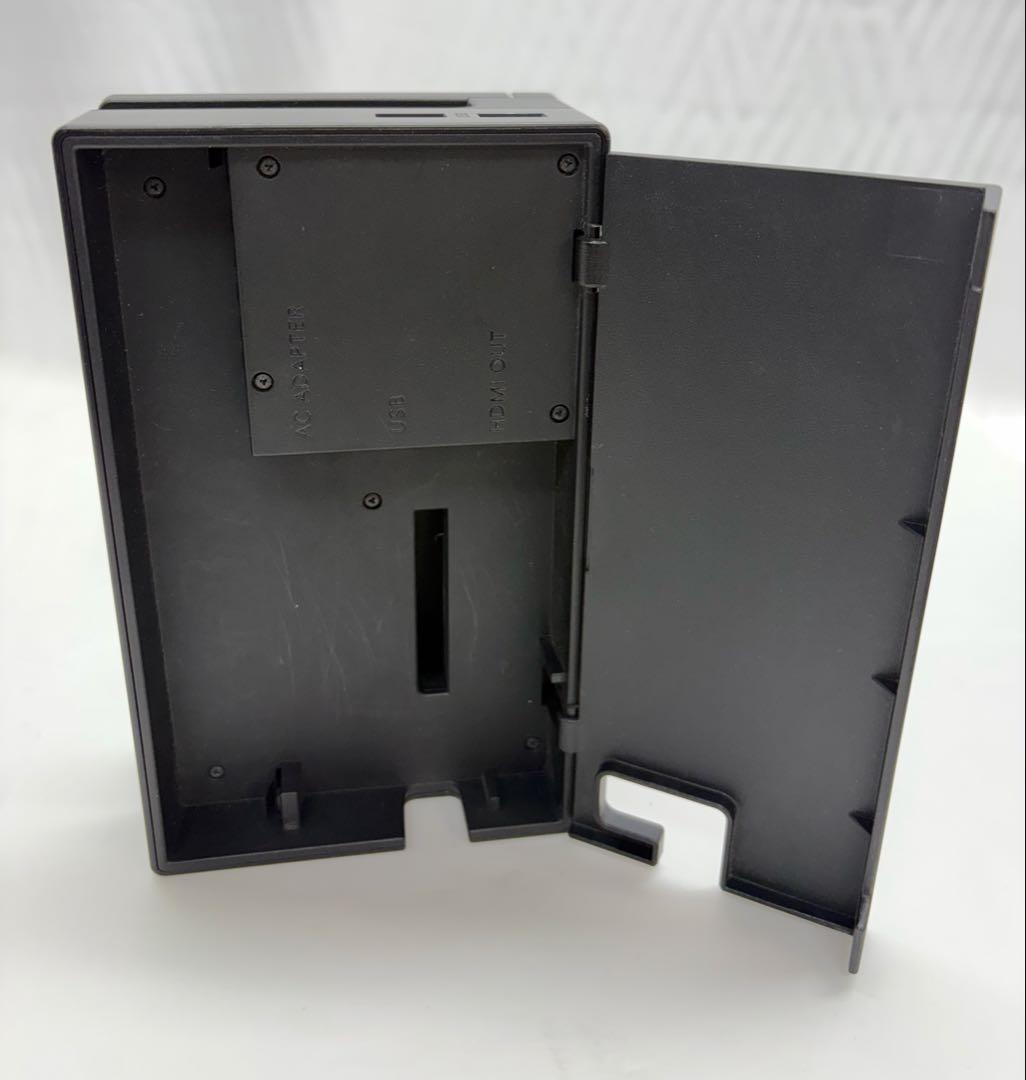 Nintendo SWITCH HAC-001　ゲーム機　アクセサリー付　任天堂