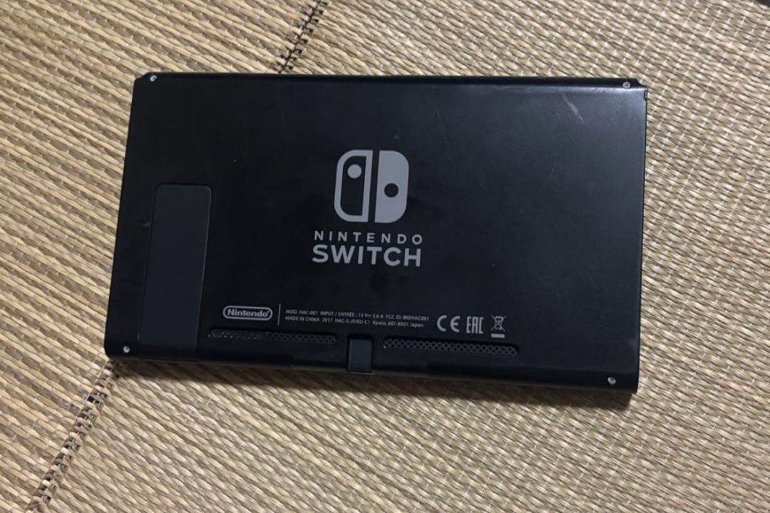 NintendoSwitch 本体のみ