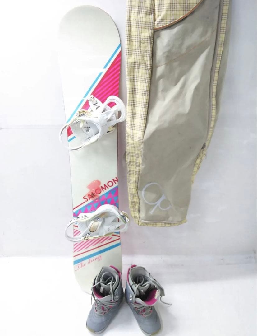 ジャンク品　スノボ板Salomon 145cm スノーボード　ブーツ24.5cm