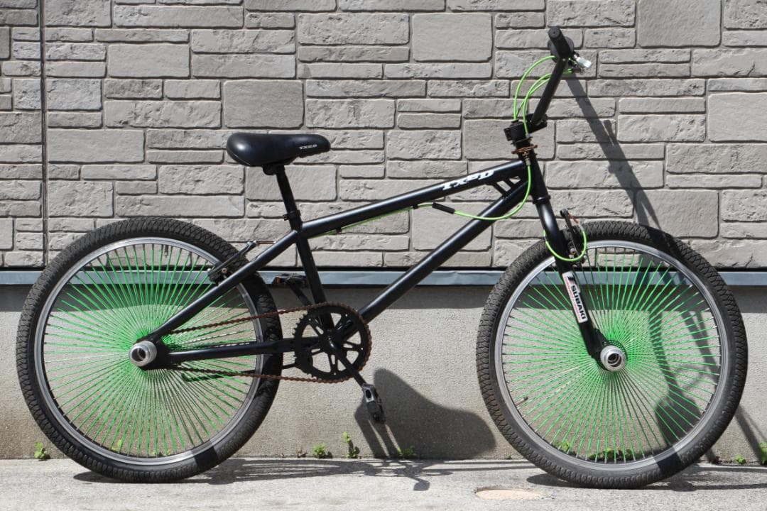 引き取り限定♪フリースタイルBMX♪24インチ♪アメリカンカスタム♪目立ちます♪