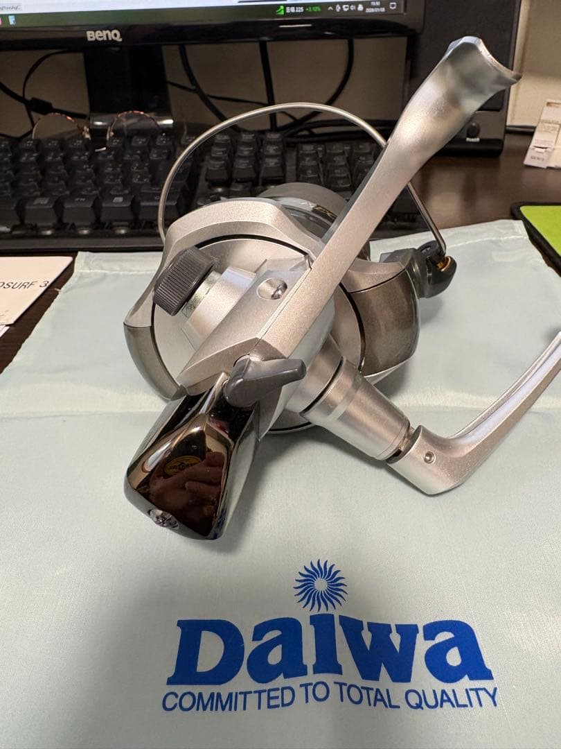 Daiwa NEOSURF 35 スピニングリール　未使用品