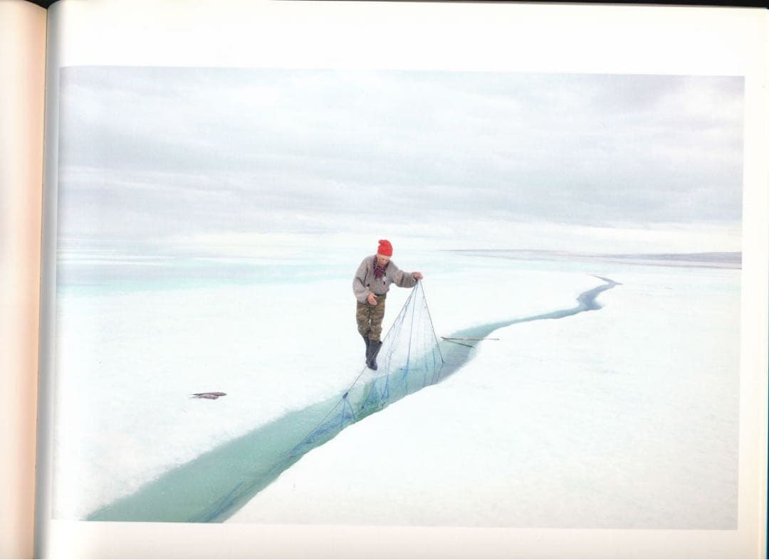 TIKSI / EVGENIA ARBUGAEVA 写真集