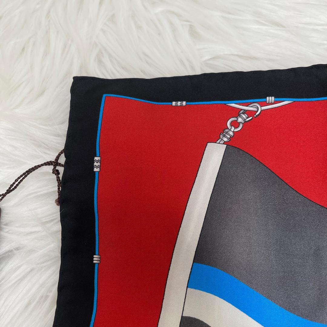新品タグ付き✨ルイヴィトン　LOUIS VUITTON 　スカーフ　箱付き