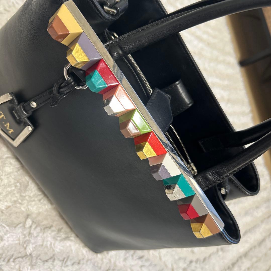 FENDI フェンディ プチトウージュール スタッズショルダーバッグ