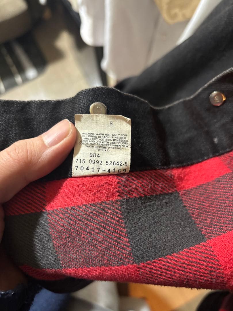 Levi's デニムジャケット リーバイス　裏地　チェック　赤黒