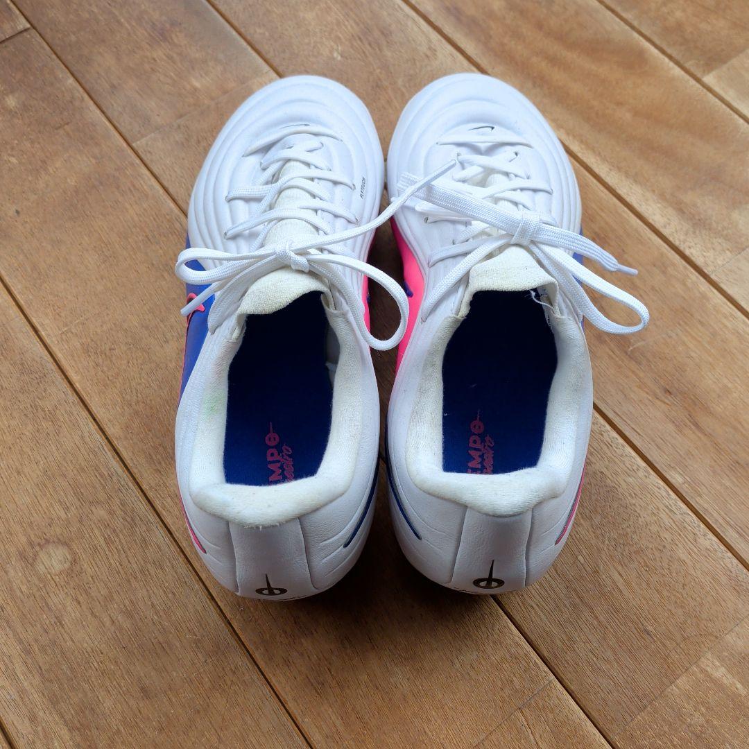 Nike Phantom GT サッカーシューズ ホワイト/ピンク/ブルー