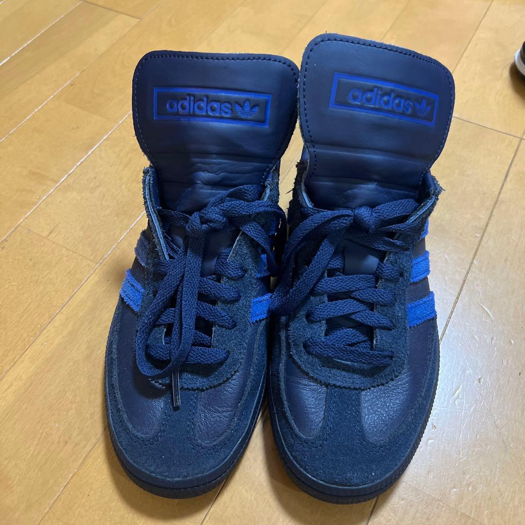 シューズ spezial adidas 24.0