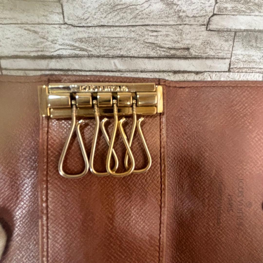 LOUIS VUITTON キーケース　モノグラムミュルティクレ　4連キーケース