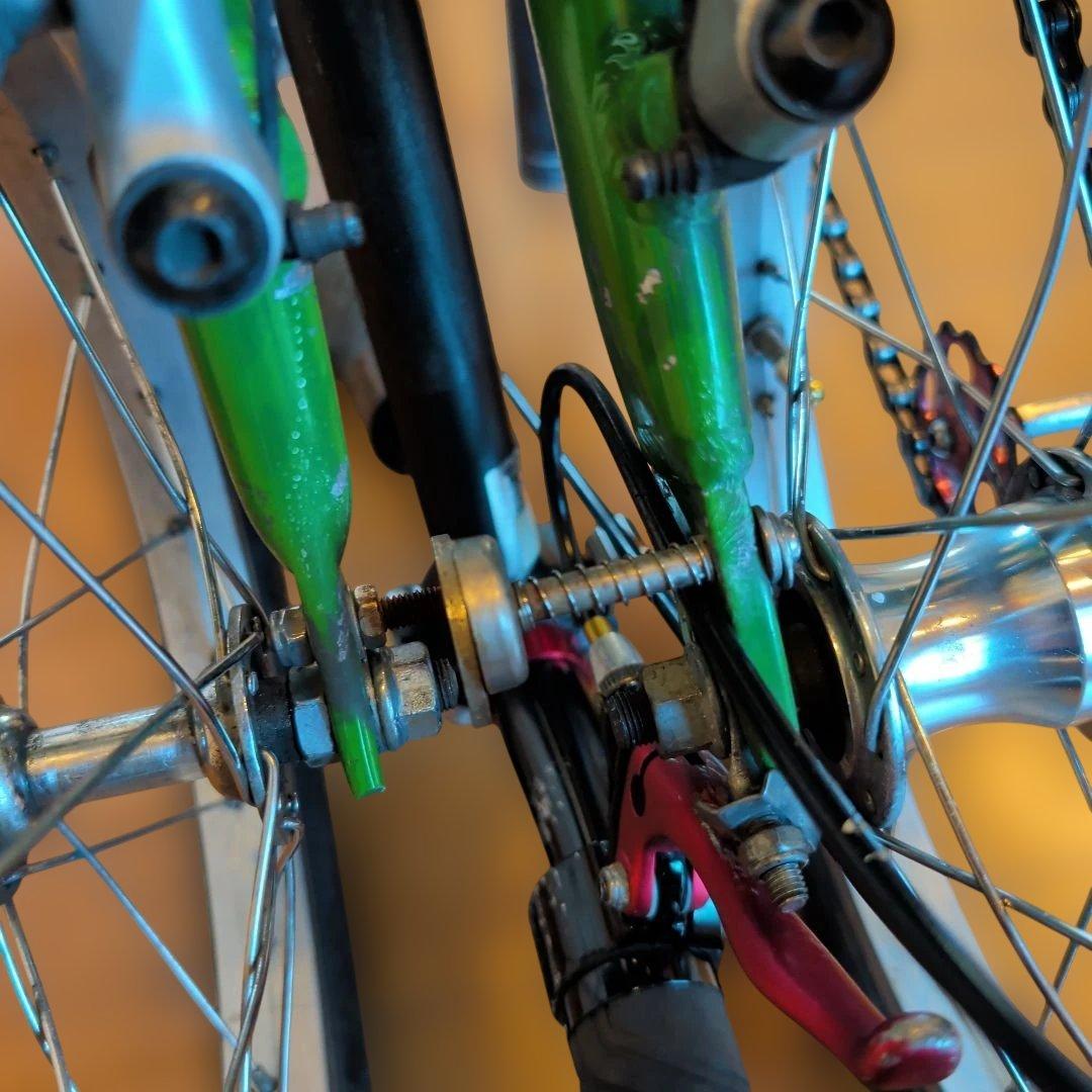 FIAT 軽量8.５k g 折りたたみ自転車 カスタムFDB140 DAHON