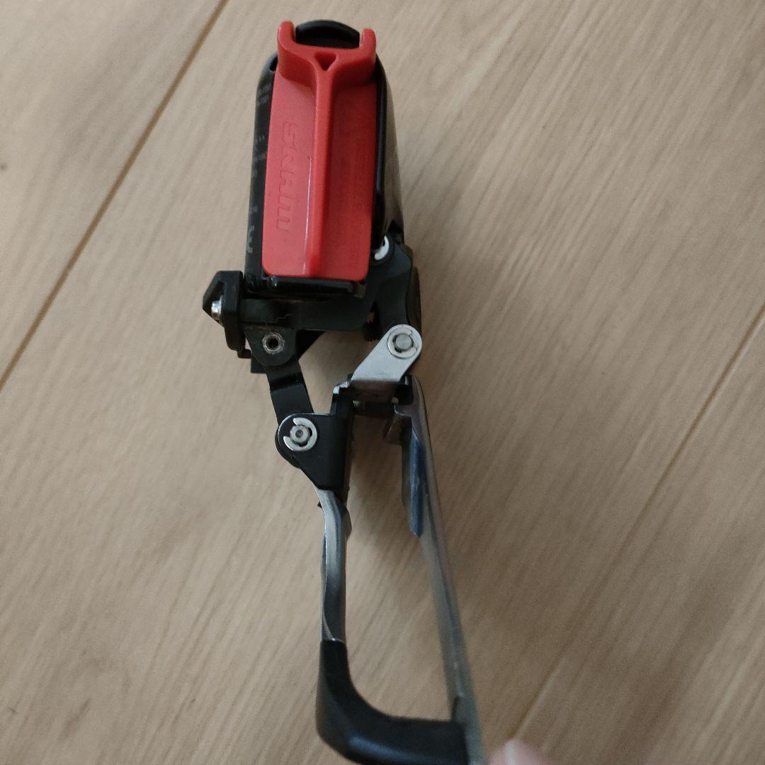 SRAM RED eTap AXS フロントディレイラー D1