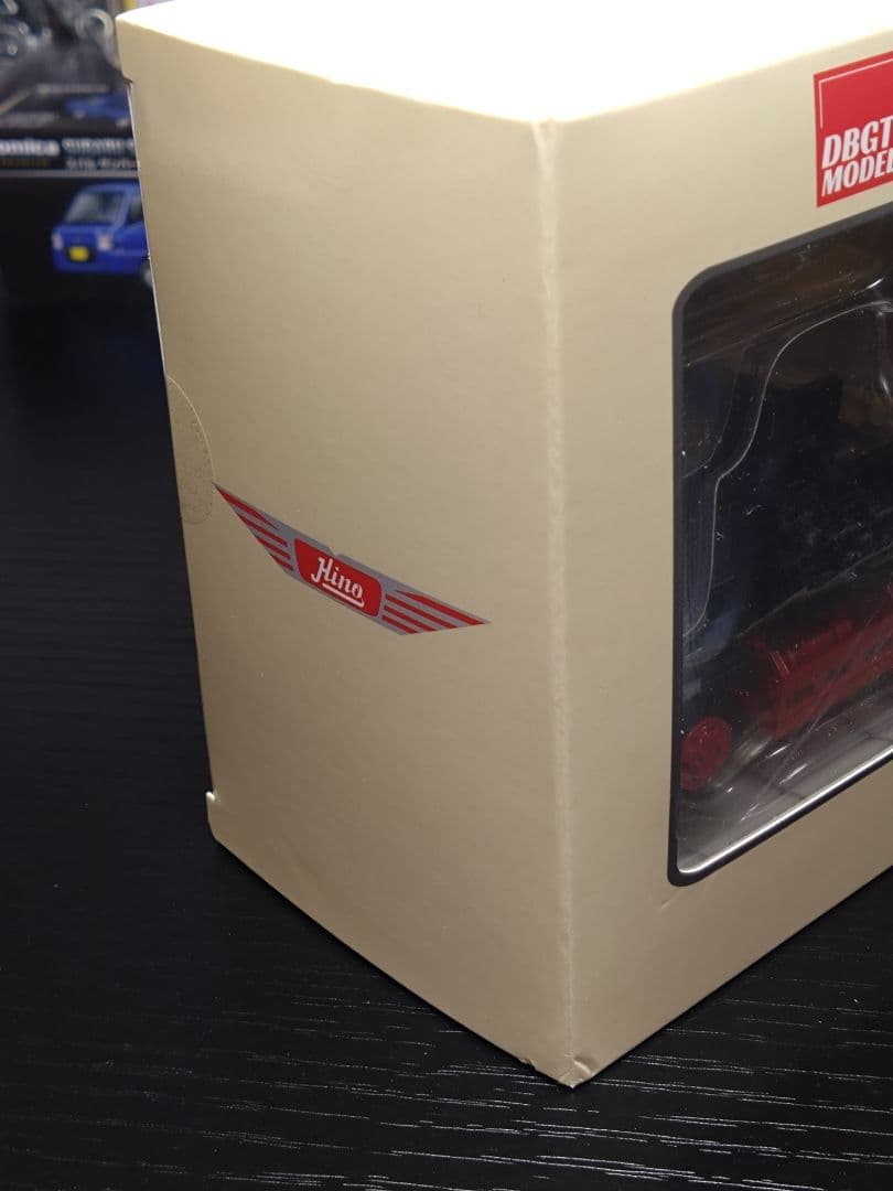DBGT 1/64 日野 スーパードルフィン ダンプ トラック (ブラック)