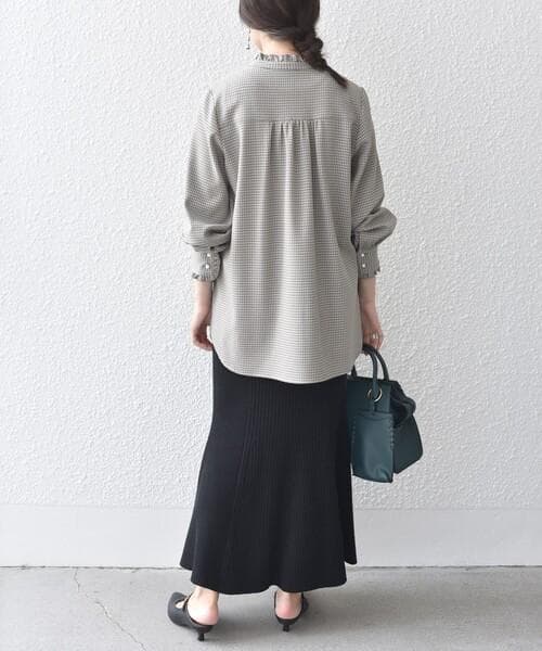 極美品✨定価１.６万❤️　配色チェックソリッドハシゴレースピンタックブラウス