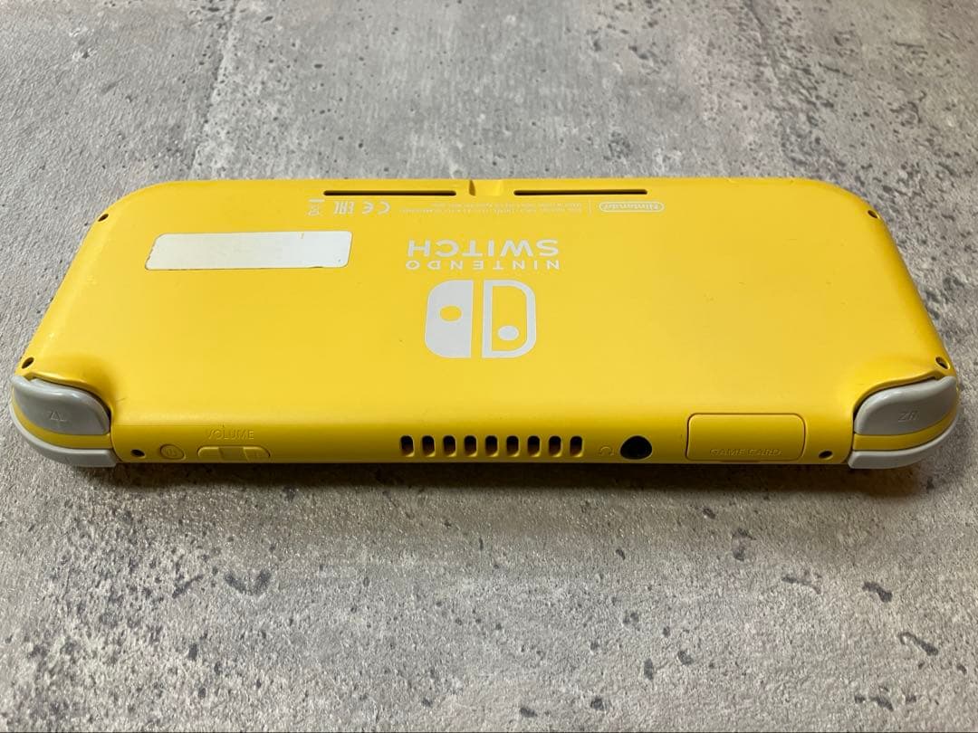Nintendo Switch Lite イエロー 本体　ジャンク