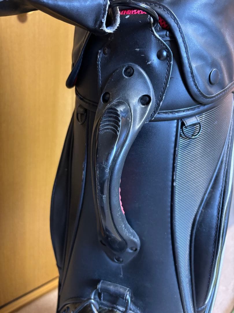 オークリー OAKLEY　キャディバッグ９.5型（ブラックレッド）