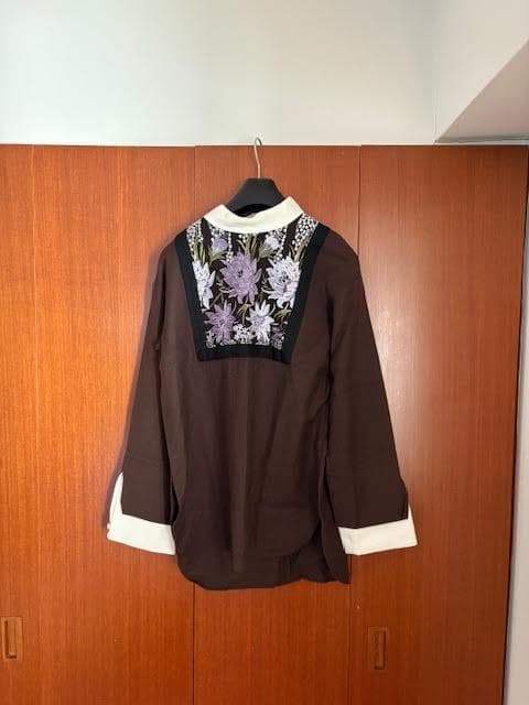 MURRAL フラワー刺繍 ウール ブラウス