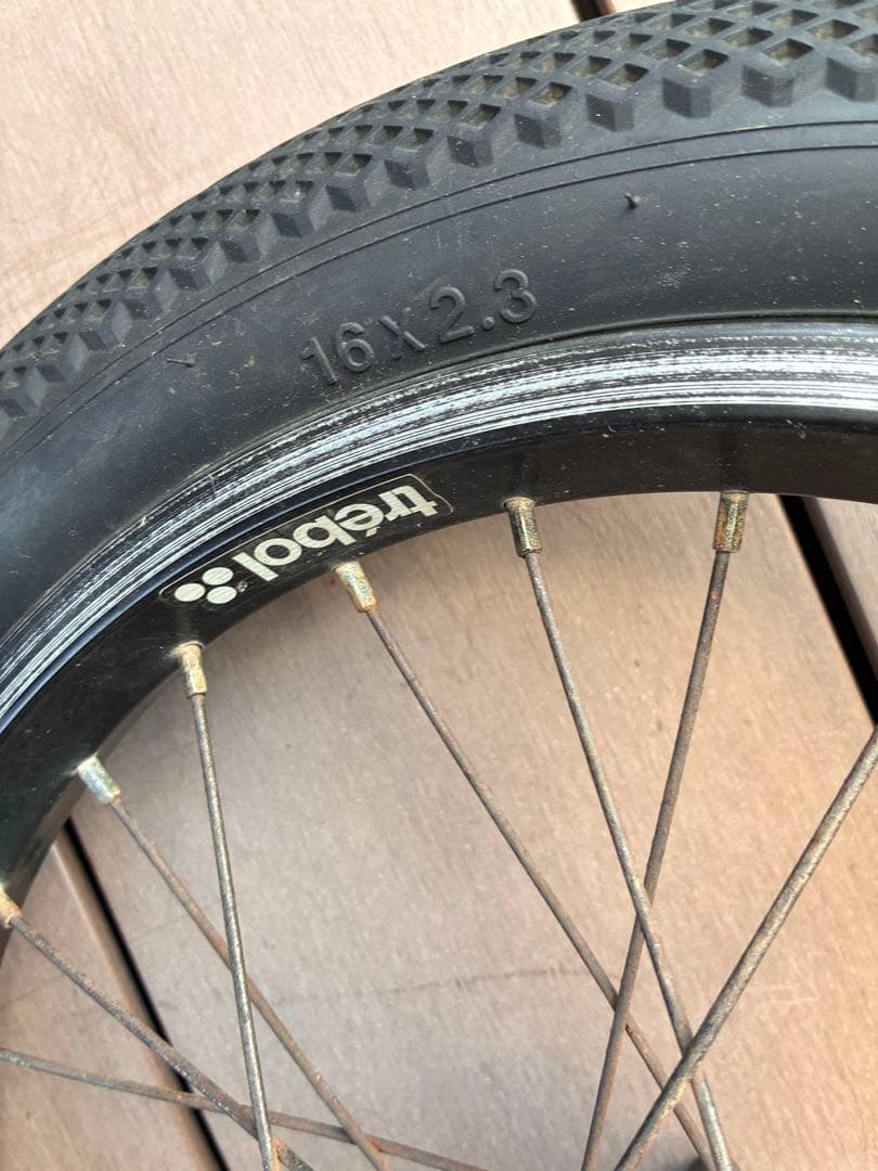 CULT 完組ホイール 16x2.3 リアタイヤ　BMX用