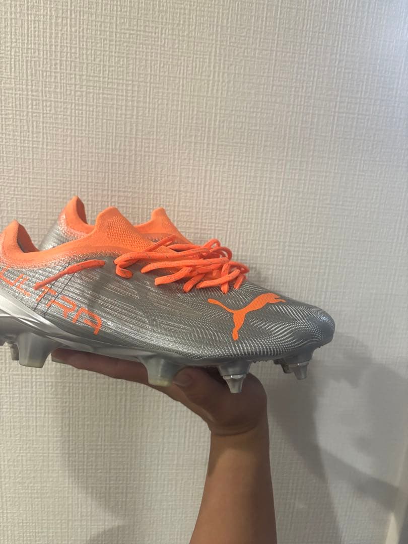 PUMA ULTRA サッカーシューズ シルバー/オレンジ SG 取り替え式