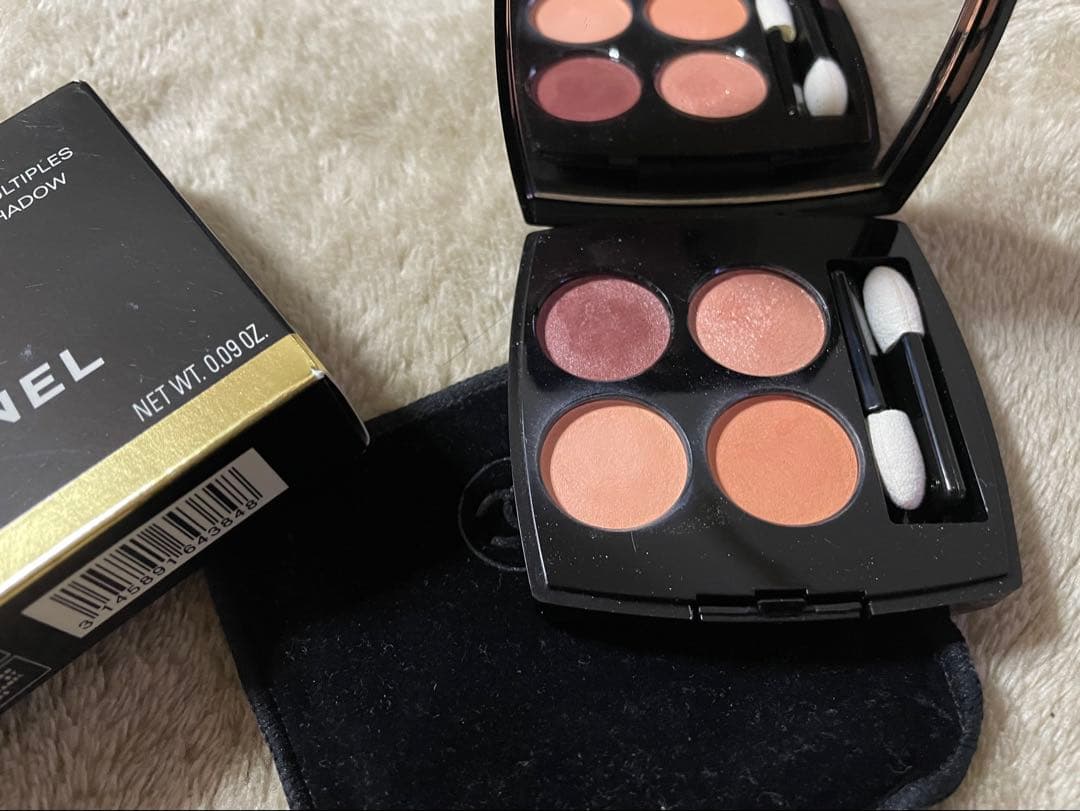 CHANEL アイシャドウパレット