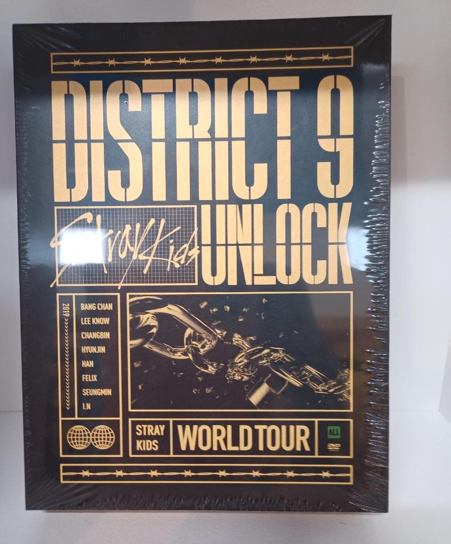 スキズ World Tour District 9 Unlock'　DVD　新品