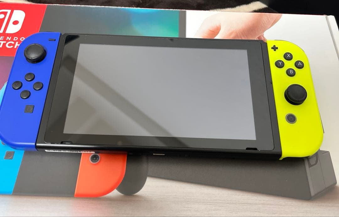 Nintendo Switch 初期版