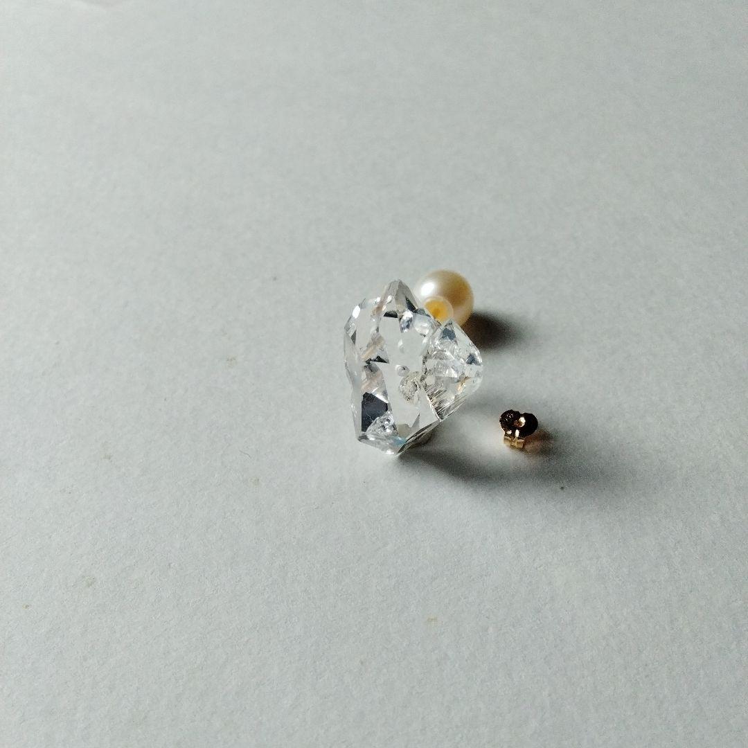 大粒 双子 ハーキマーダイヤモンド K18YG 片耳用 一粒ピアス