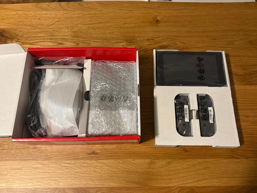 【完品・美品・ほぼ未使用】 Nintendo Switch＋ソフト付