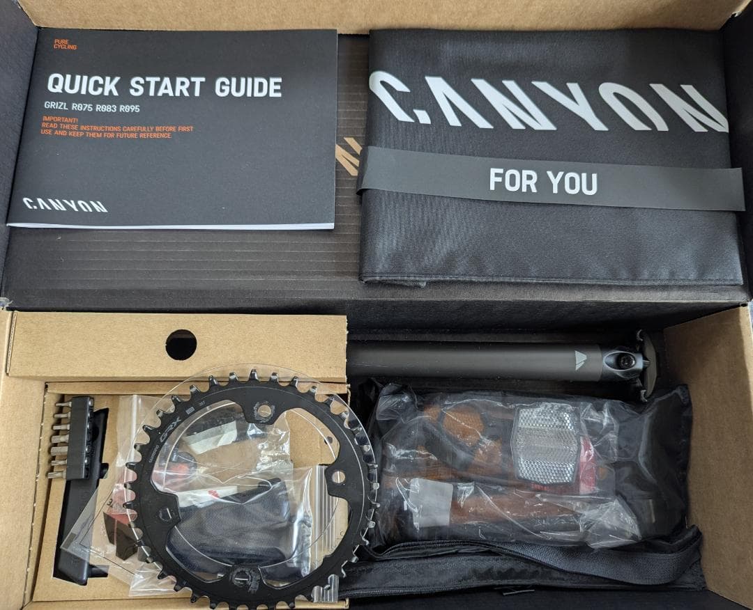 CANYON グラベルバイク 12速 パワーメーター＆ドロッパーシートポスト付き