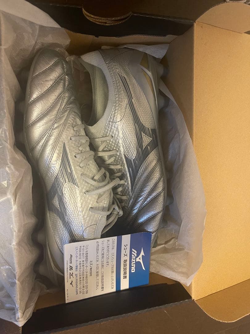 【美品】Mizuno Morelia Neo4β サッカーシューズ シルバー