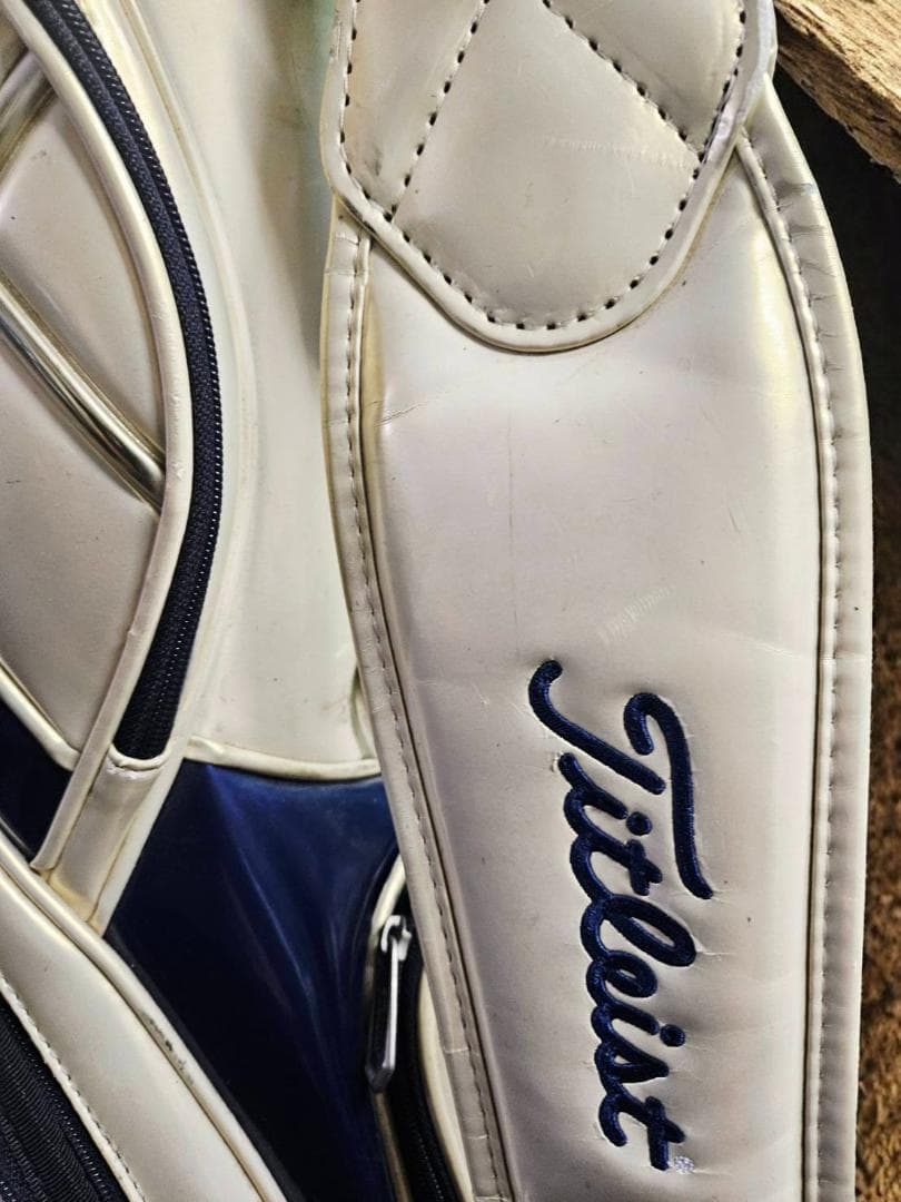 きくすけ送料無Titleist 高級エナメル大型キャディバッグトリコロール