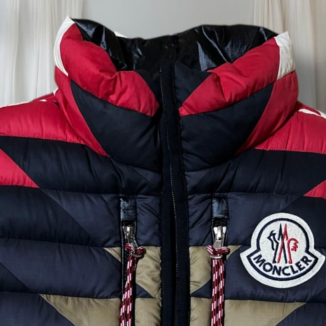 極美 モンクレール MONCLER ダウンベスト ブラック/マルチ リバーシブル