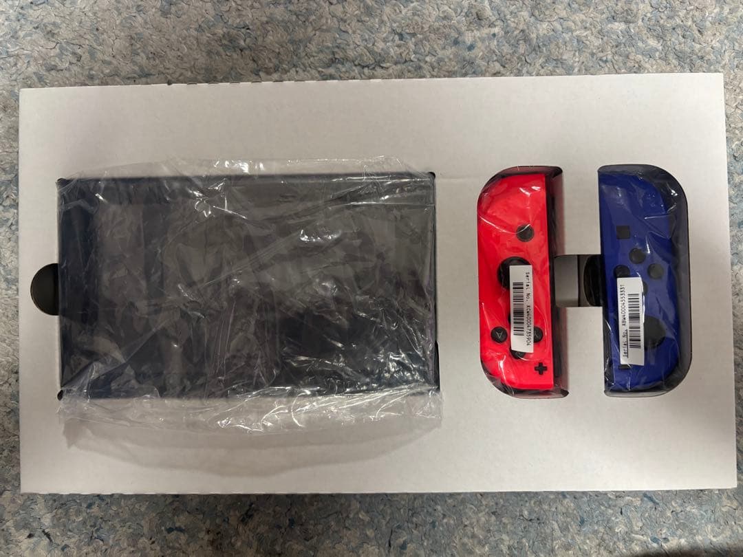 初期型　Nintendo Switch 本体　Joy-Con異常有
