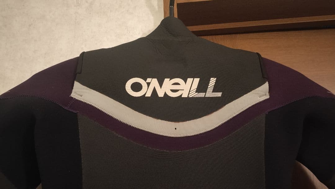 O'Neill セミドライスーツ 5×3mmブラック　M相当
