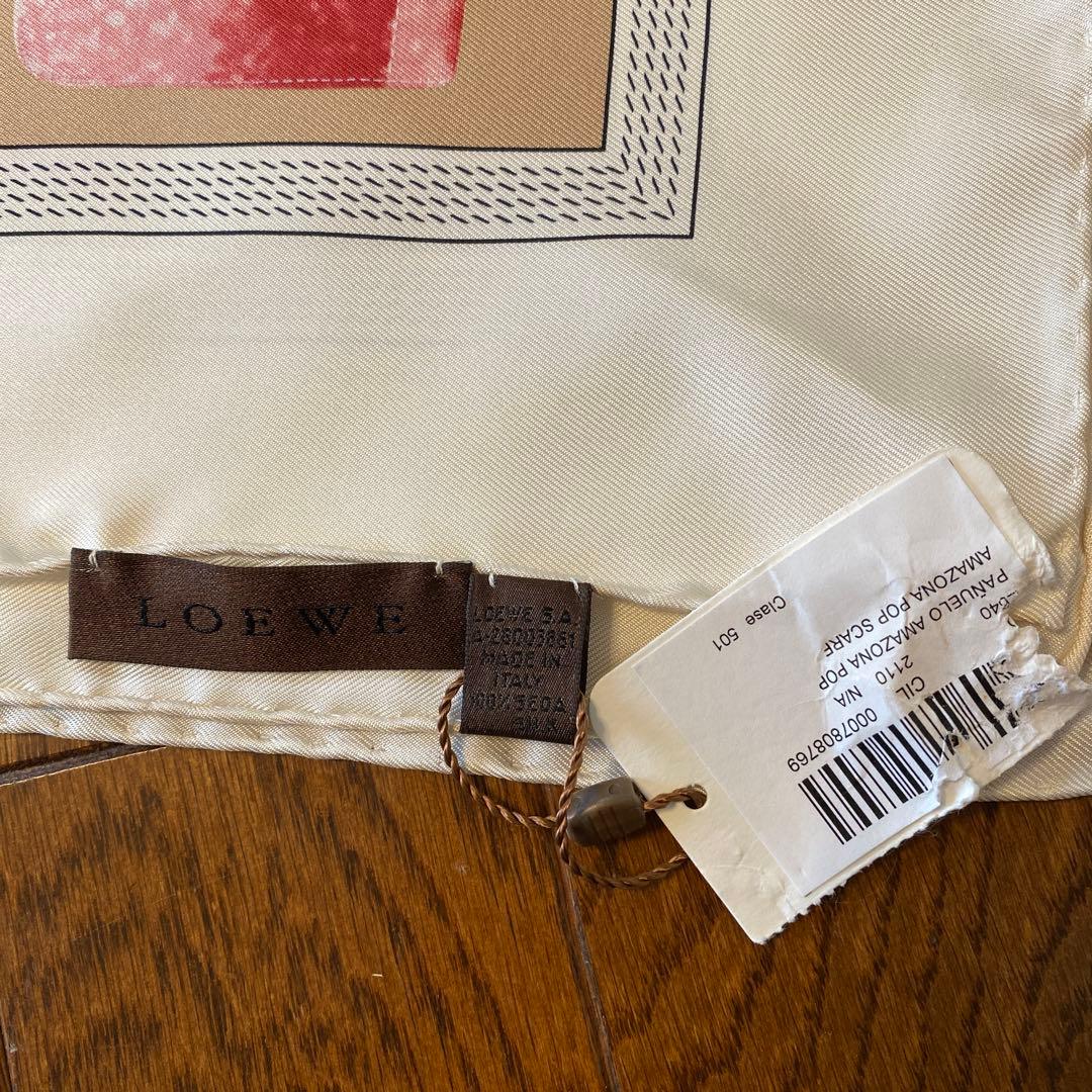 【らん】【新品未使用タグ付き】【LOEWE】スカーフ