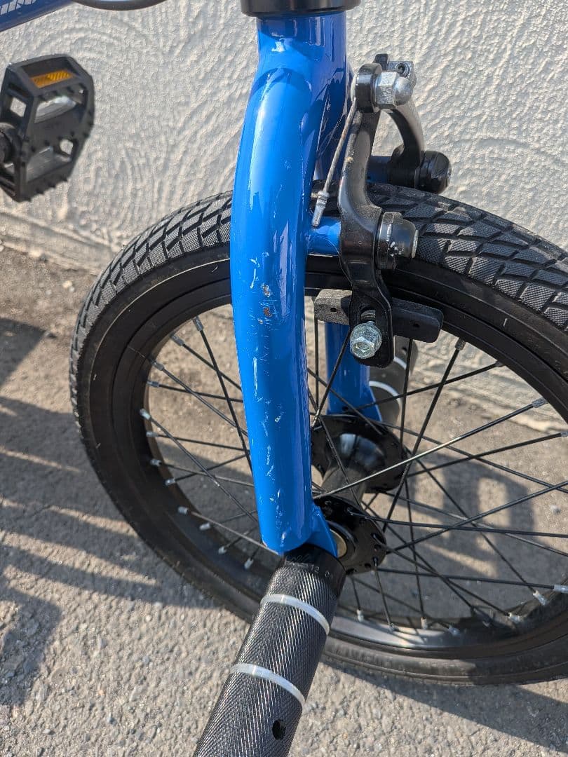 キッズ　BMX　16インチ 青 ARESBIKE
