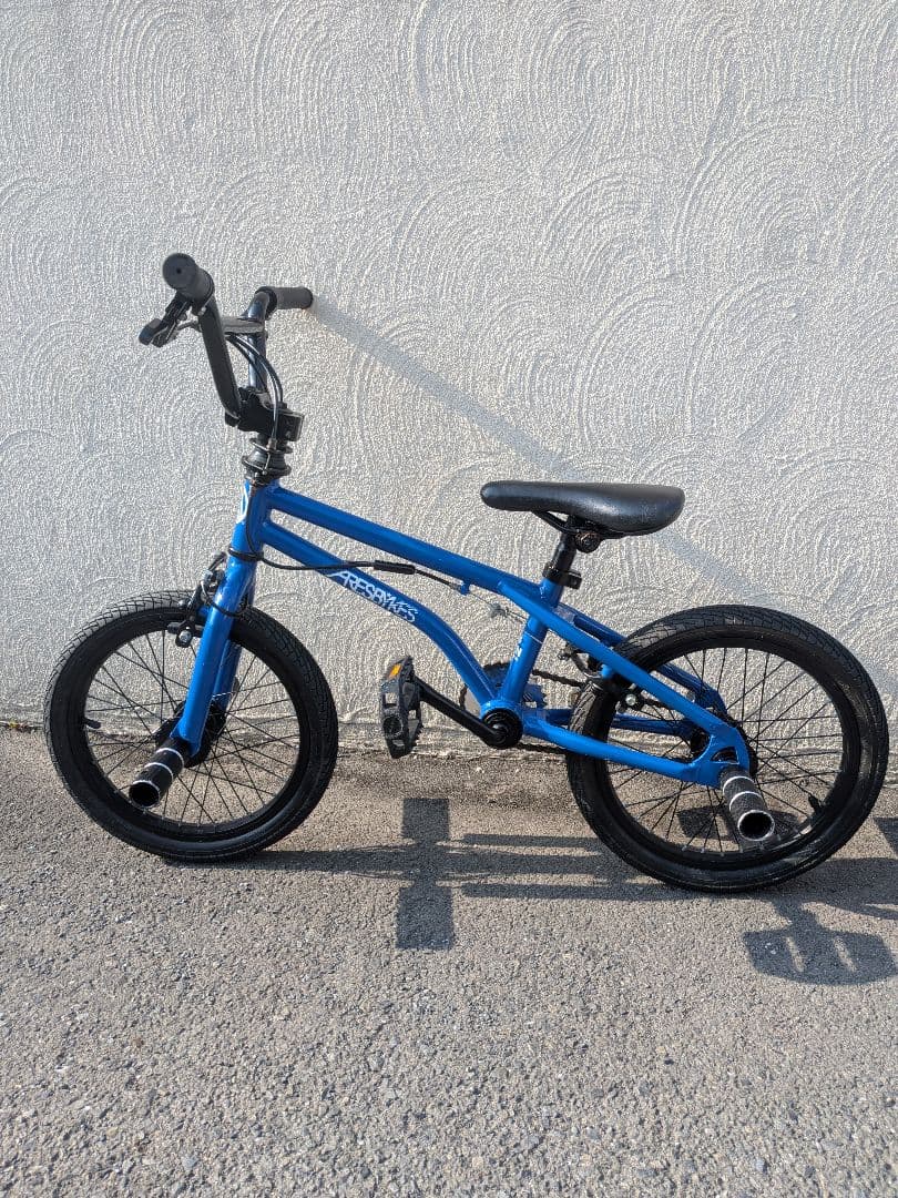 キッズ　BMX　16インチ 青 ARESBIKE