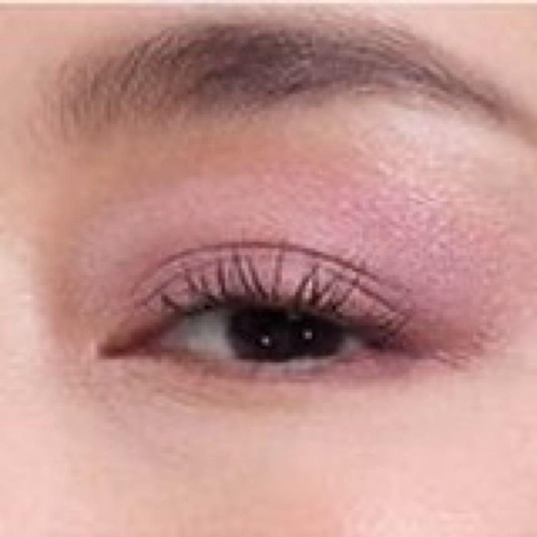 ❗️限定・完売品❗️YSL 2026スパークリングラスト スプリング 126
