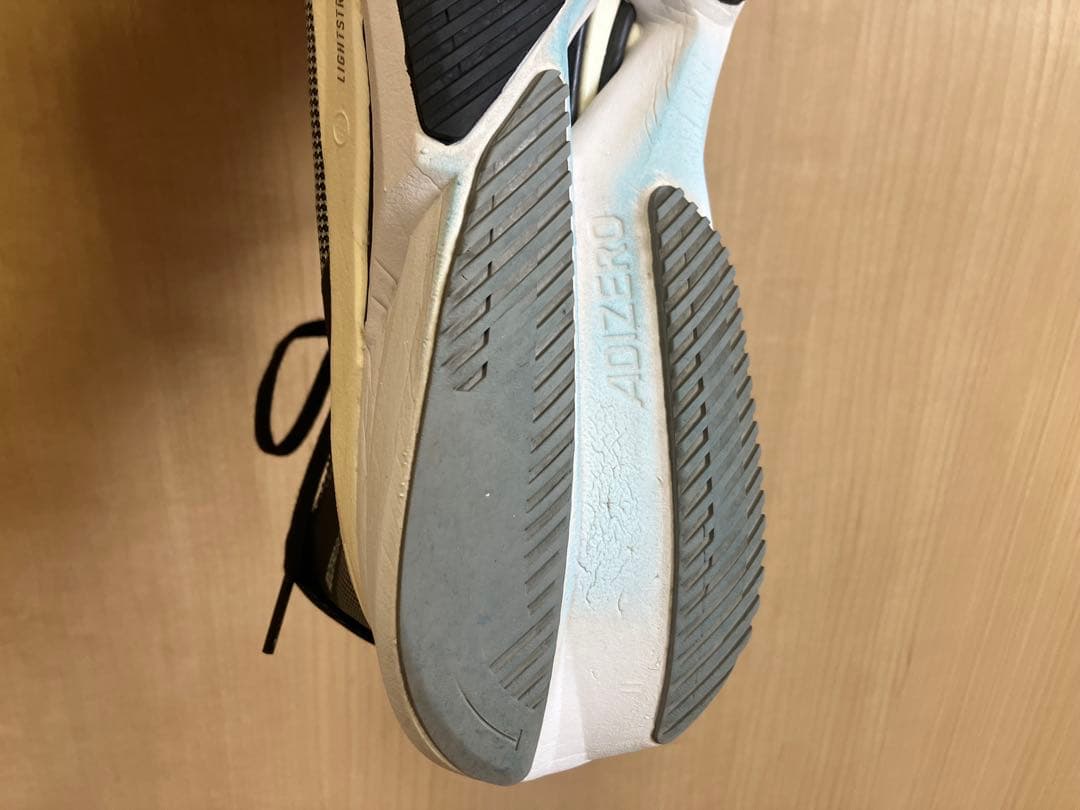 adidas アディゼロ ボストン12 ワイド 27.0cm