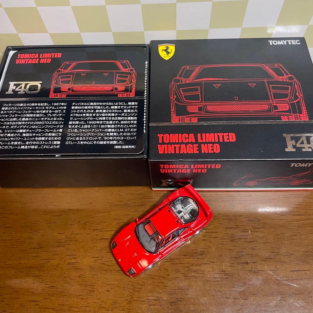 トミカリミテッドヴィンテージネオ　フェラーリ　F40 後期型？　訳あり