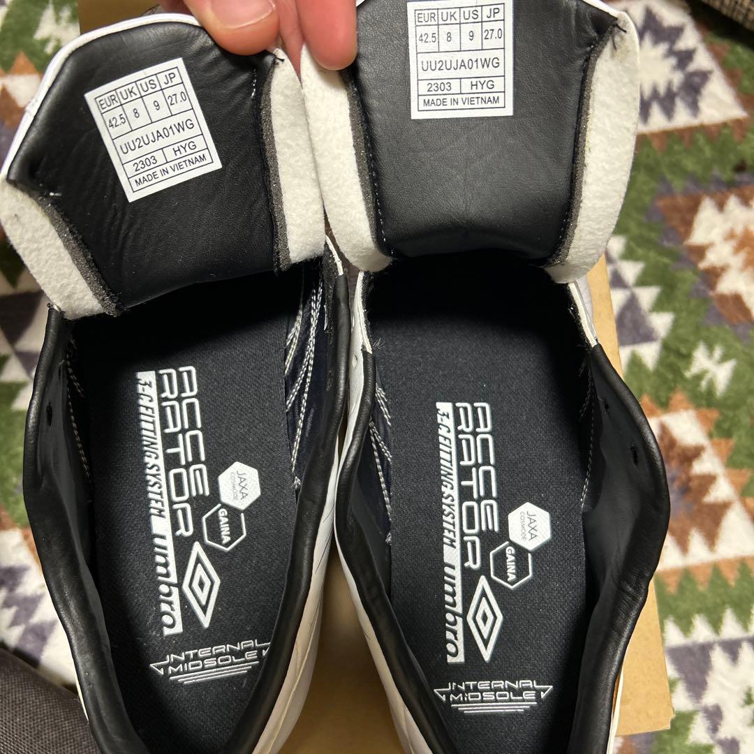 Umbro ACE RATOR ホワイト サッカーシューズ