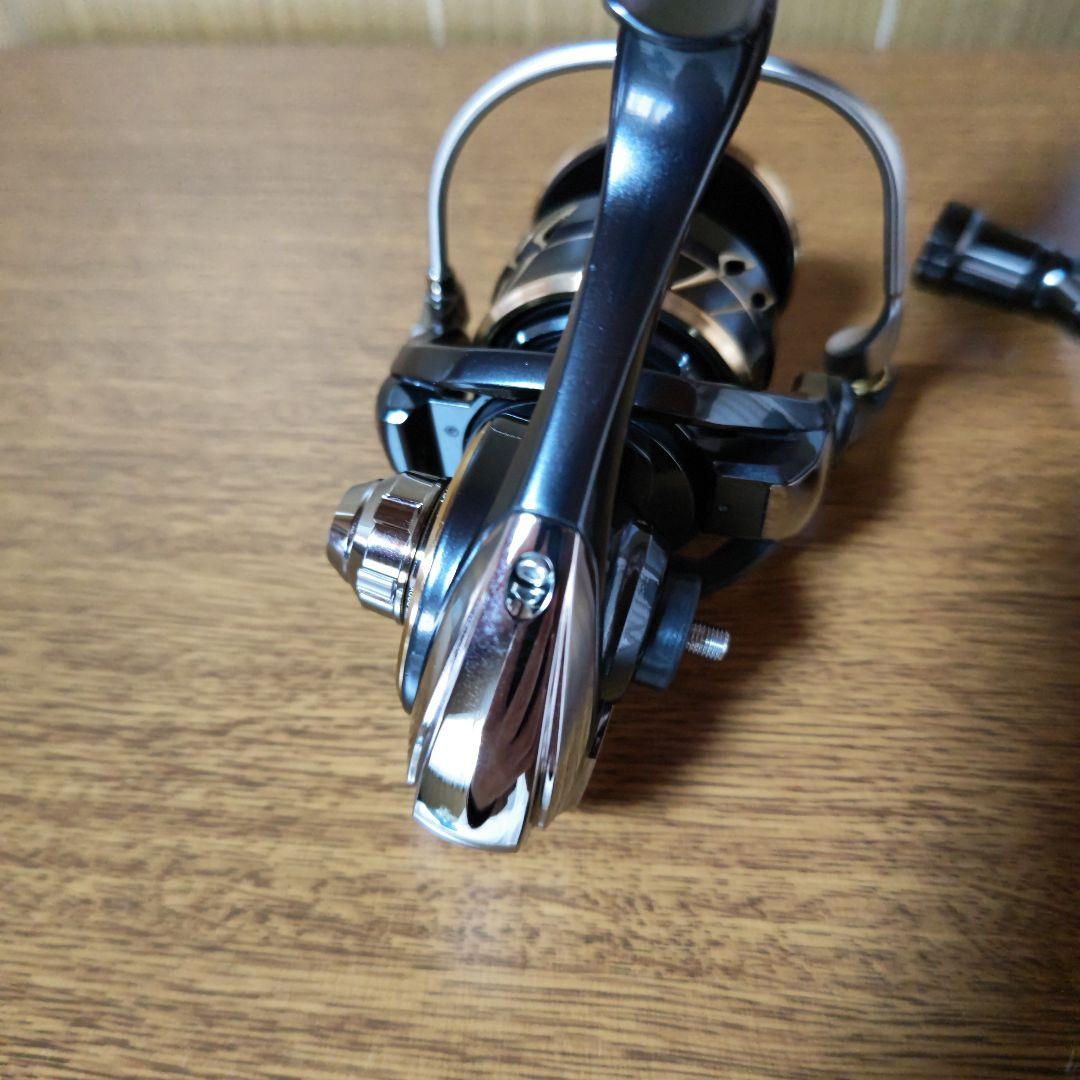 DAIWA CALDIA SW 10000-H スピニングリール