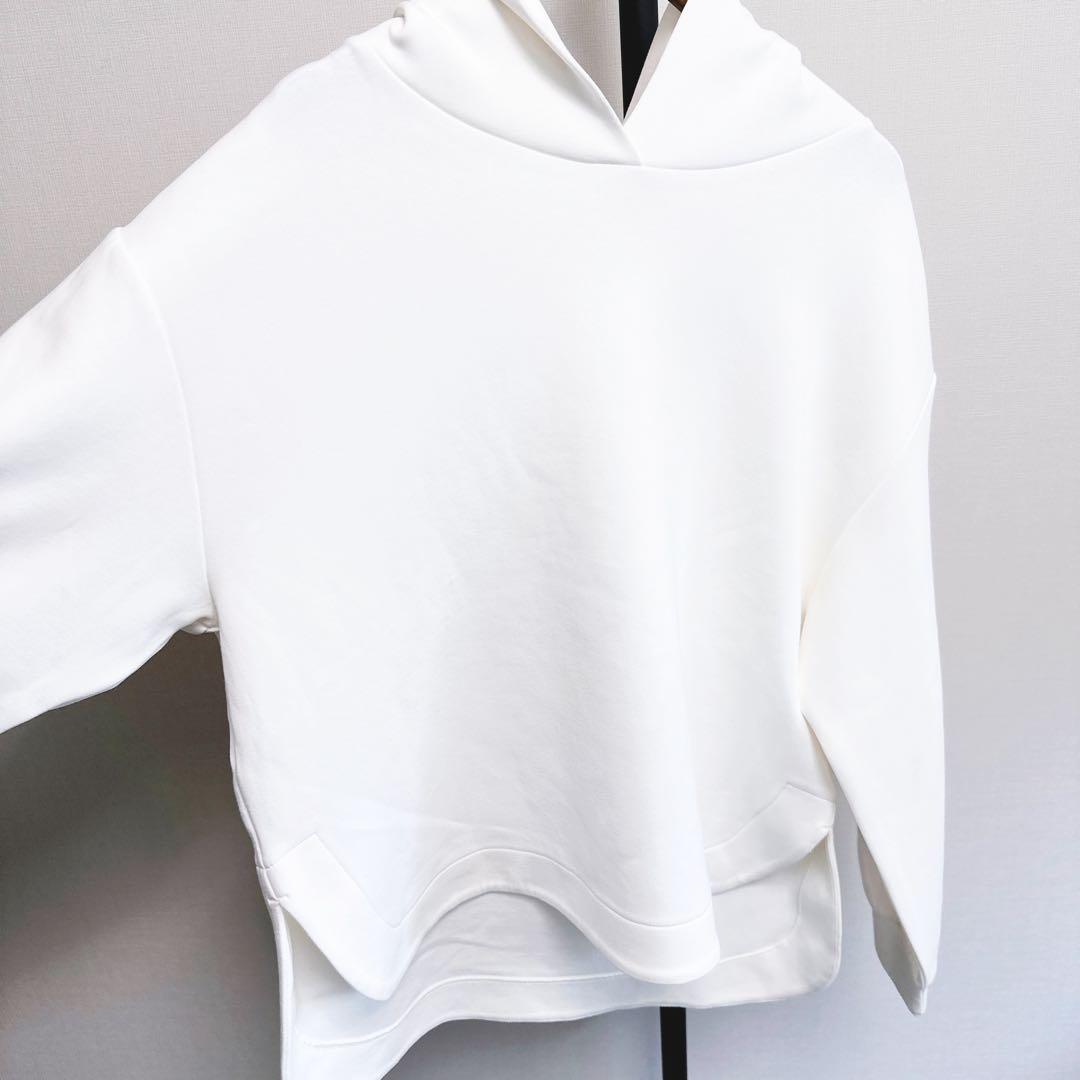 新品♡ BEAUTY&YOUTH ユナイテッドアローズ　ダンボール プルオーバー