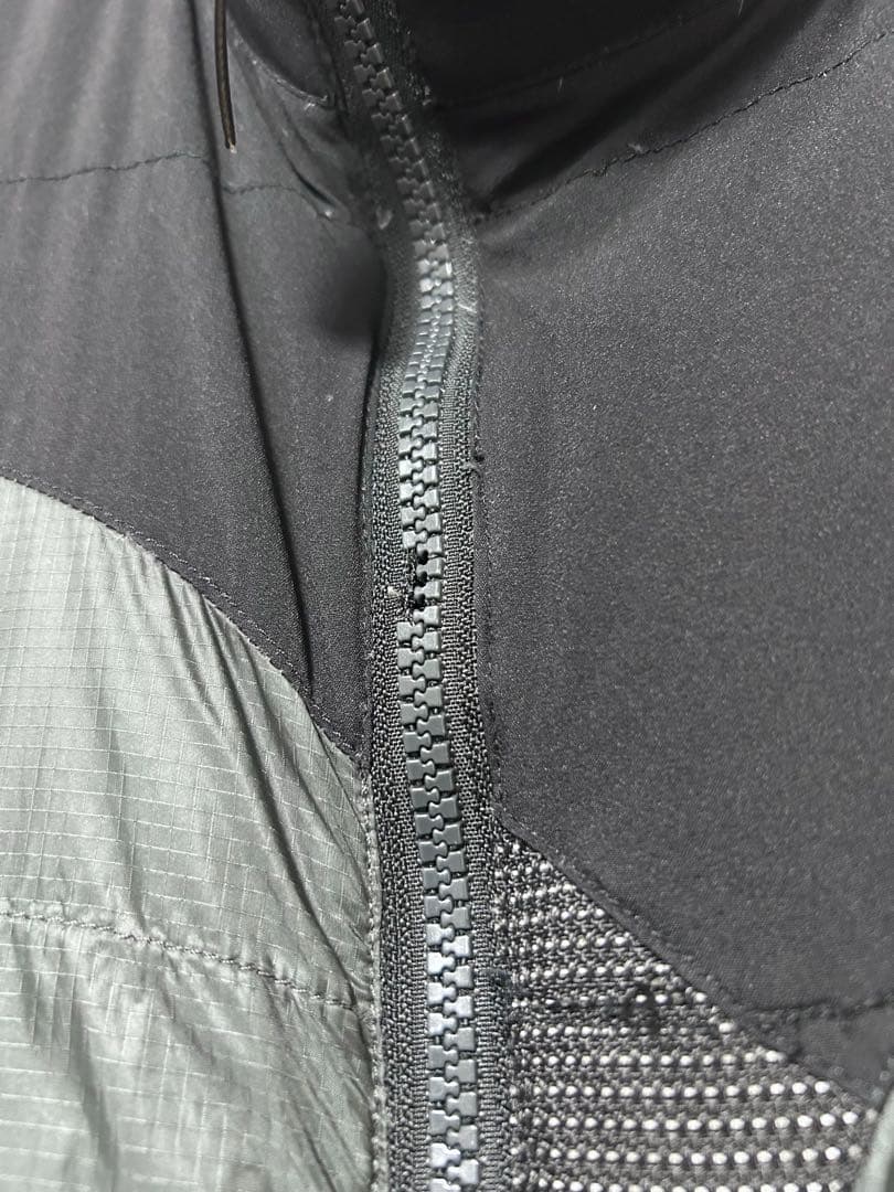 希少 KLATTERMUSEN ダウンベスト PERTEX スウェーデン